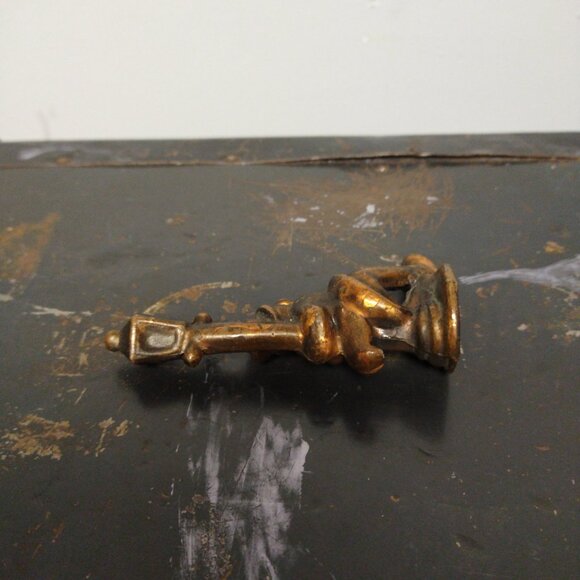 Vintage drunk person on lamp post metal bottle opener barware - Picture 4 of 6